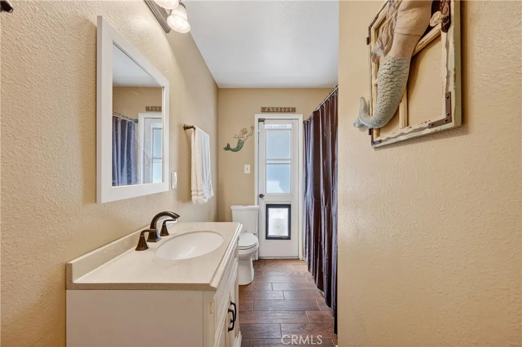 4615 Fairbanks, Jurupa Valley, California 92509 home-pic-26