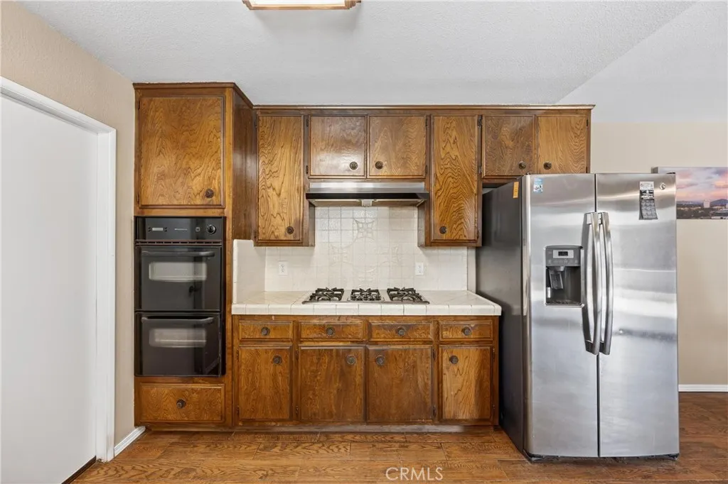 4615 Fairbanks, Jurupa Valley, California 92509 home-pic-20