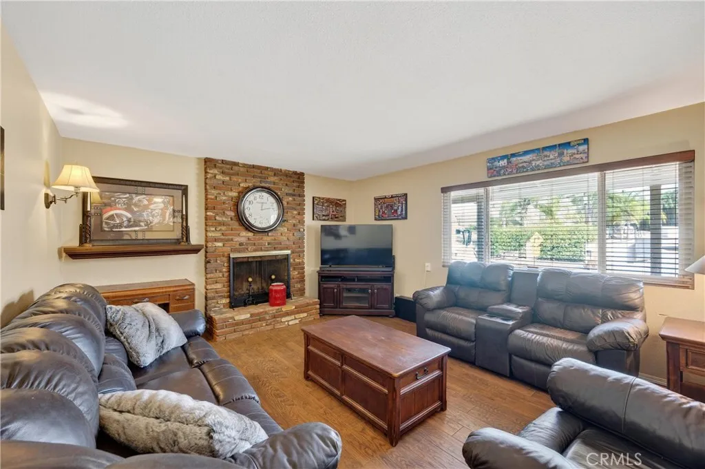 4615 Fairbanks, Jurupa Valley, California 92509 home-pic-8
