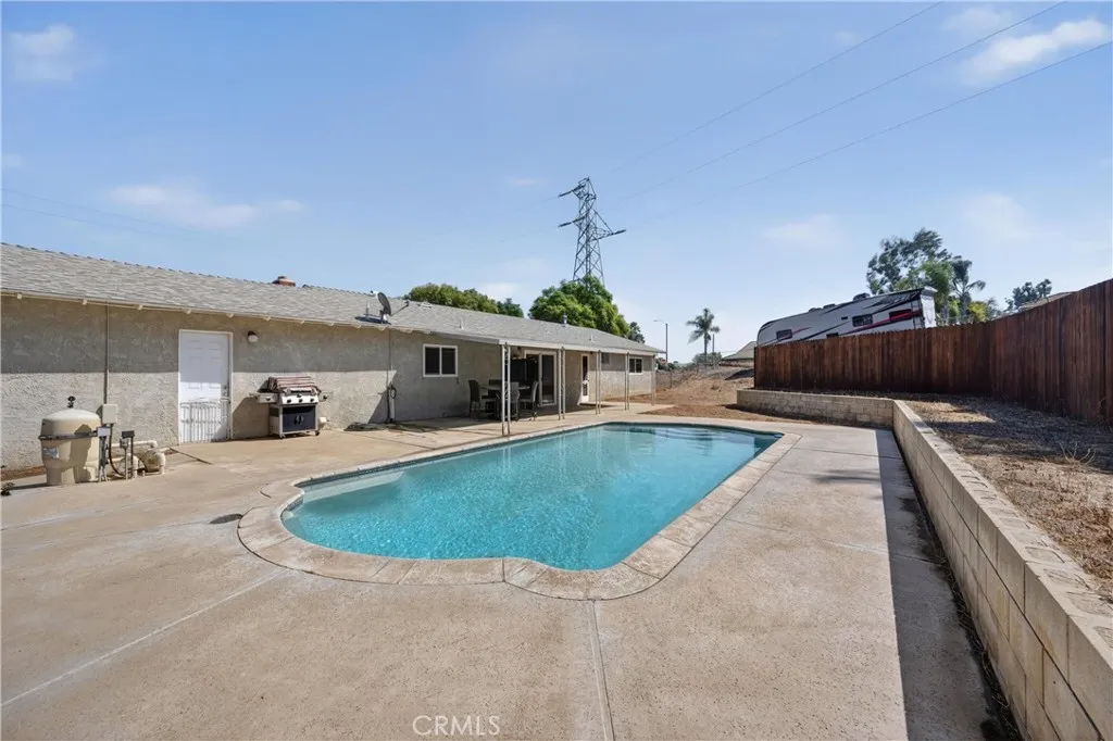4615 Fairbanks, Jurupa Valley, California 92509 home-pic-31