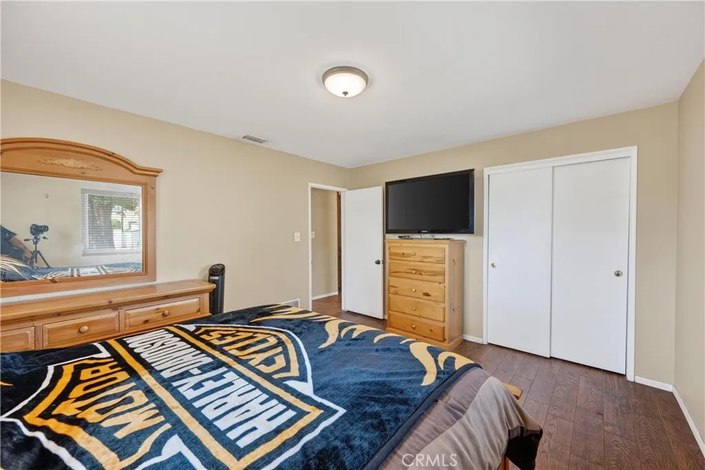 4615 Fairbanks, Jurupa Valley, California 92509 home-pic-25