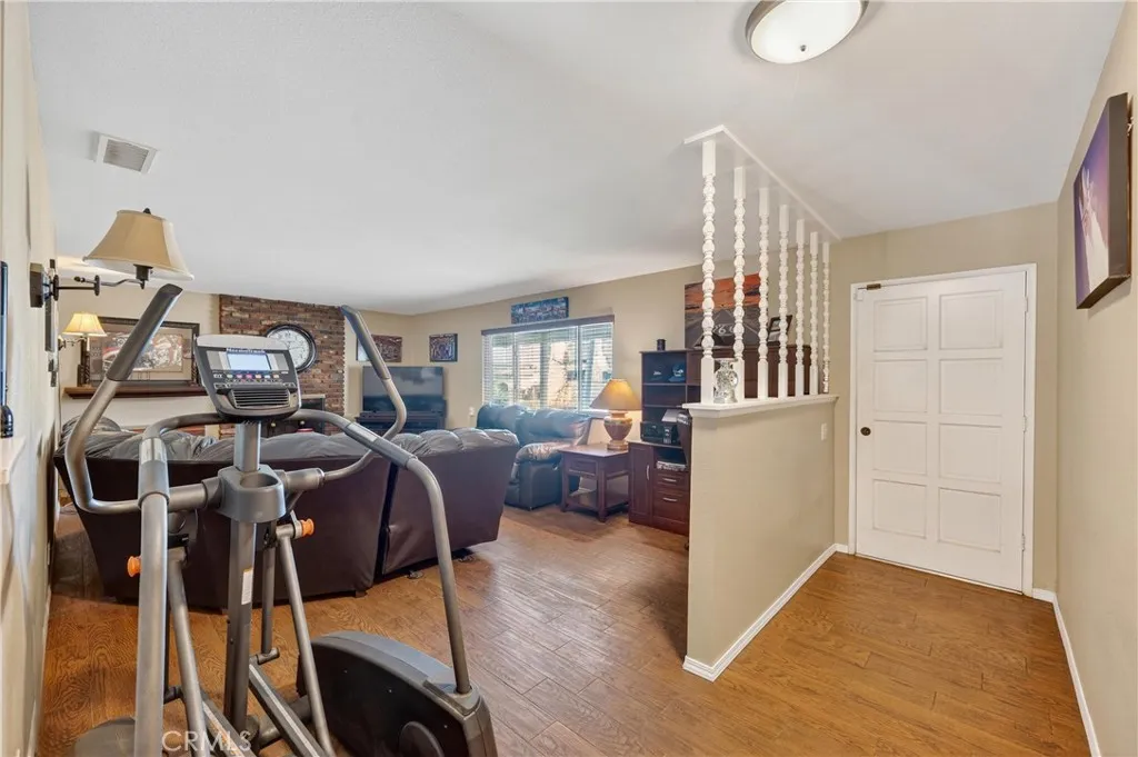 4615 Fairbanks, Jurupa Valley, California 92509 home-pic-7