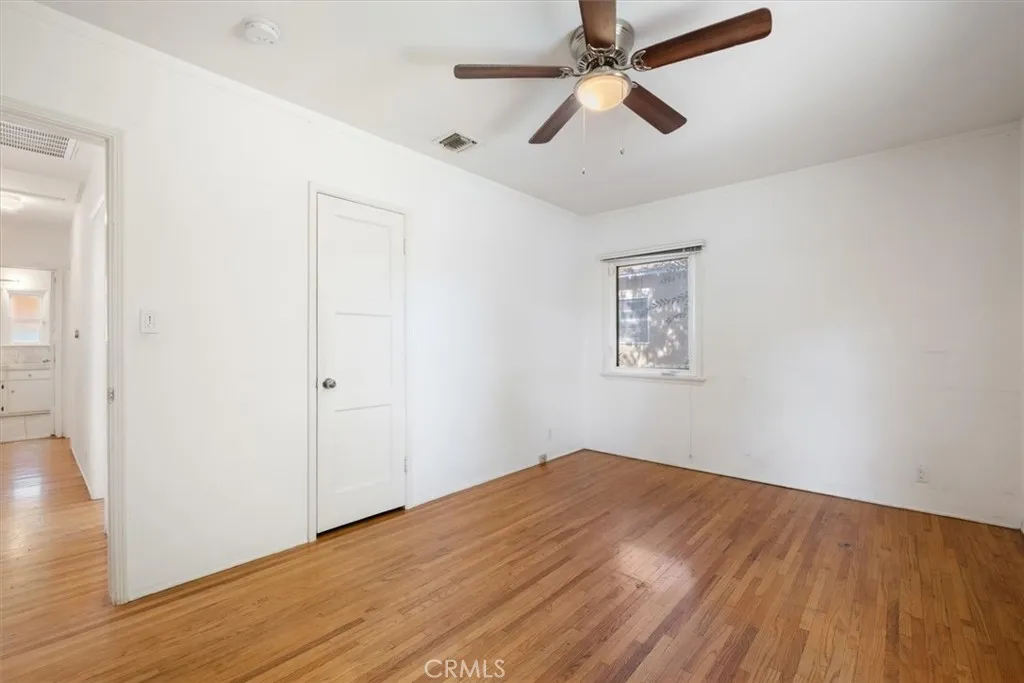 5623 Cedros Avenue, Sherman Oaks, California 91411 home-pic-14