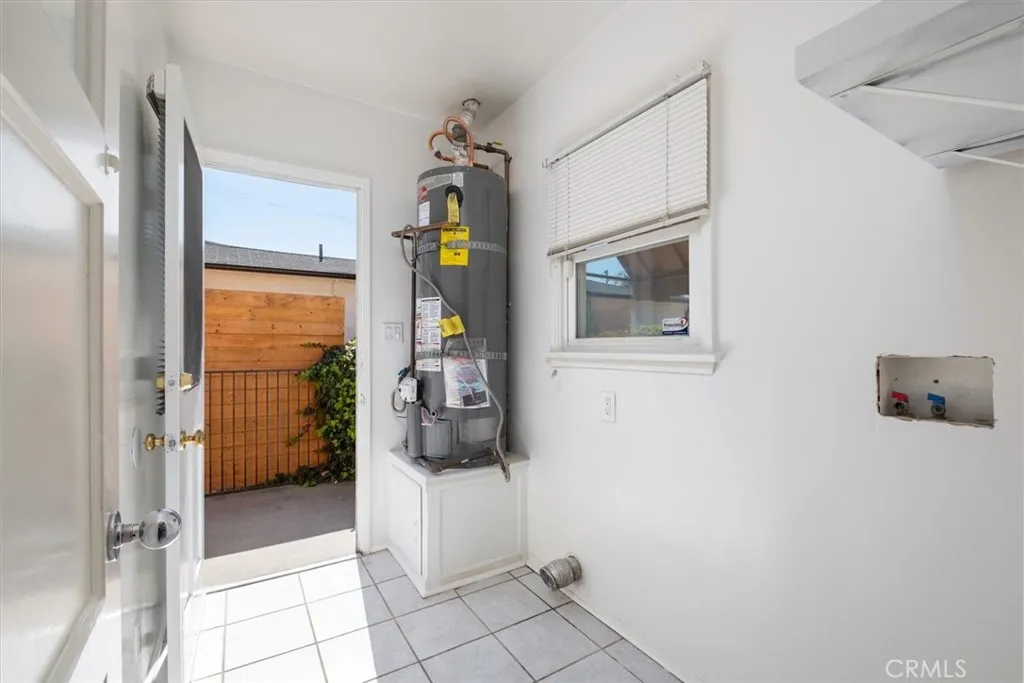 5623 Cedros Avenue, Sherman Oaks, California 91411 home-pic-17