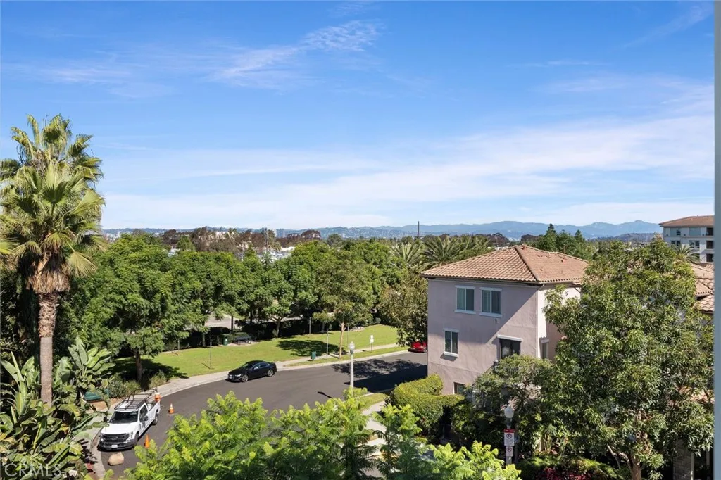 12963 Runway 416, Playa Vista, California 90094 home-pic-23