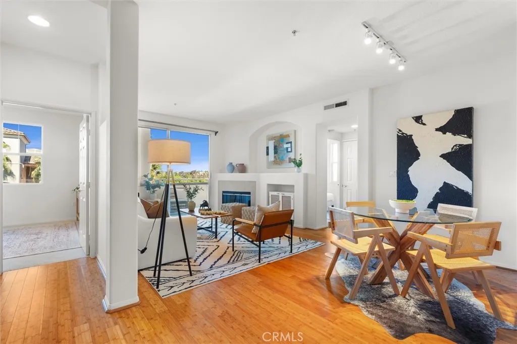 12963 Runway 416, Playa Vista, California 90094 home-pic-4