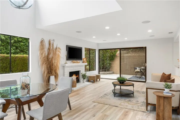 6024 E Silverspur Trail, Anaheim Hills, California 92807