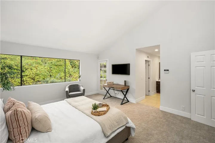 6024 E Silverspur Trail, Anaheim Hills, California 92807