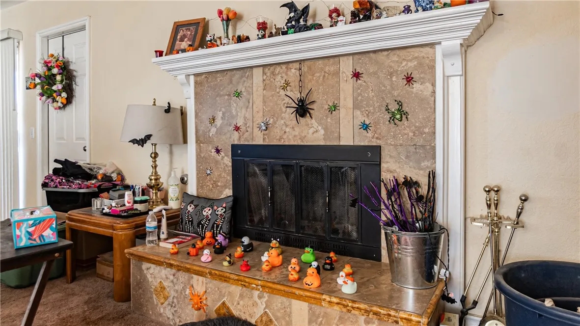 21792 Carlisle, Apple Valley, California 92307 home-pic-4