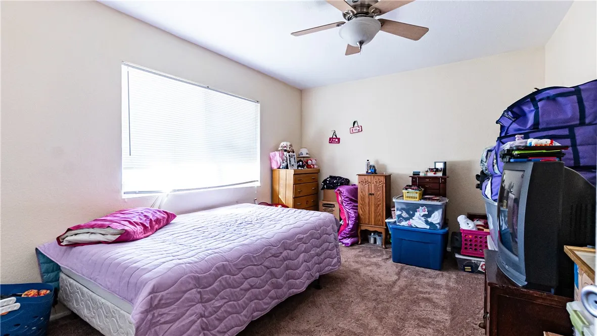 21792 Carlisle, Apple Valley, California 92307 home-pic-16