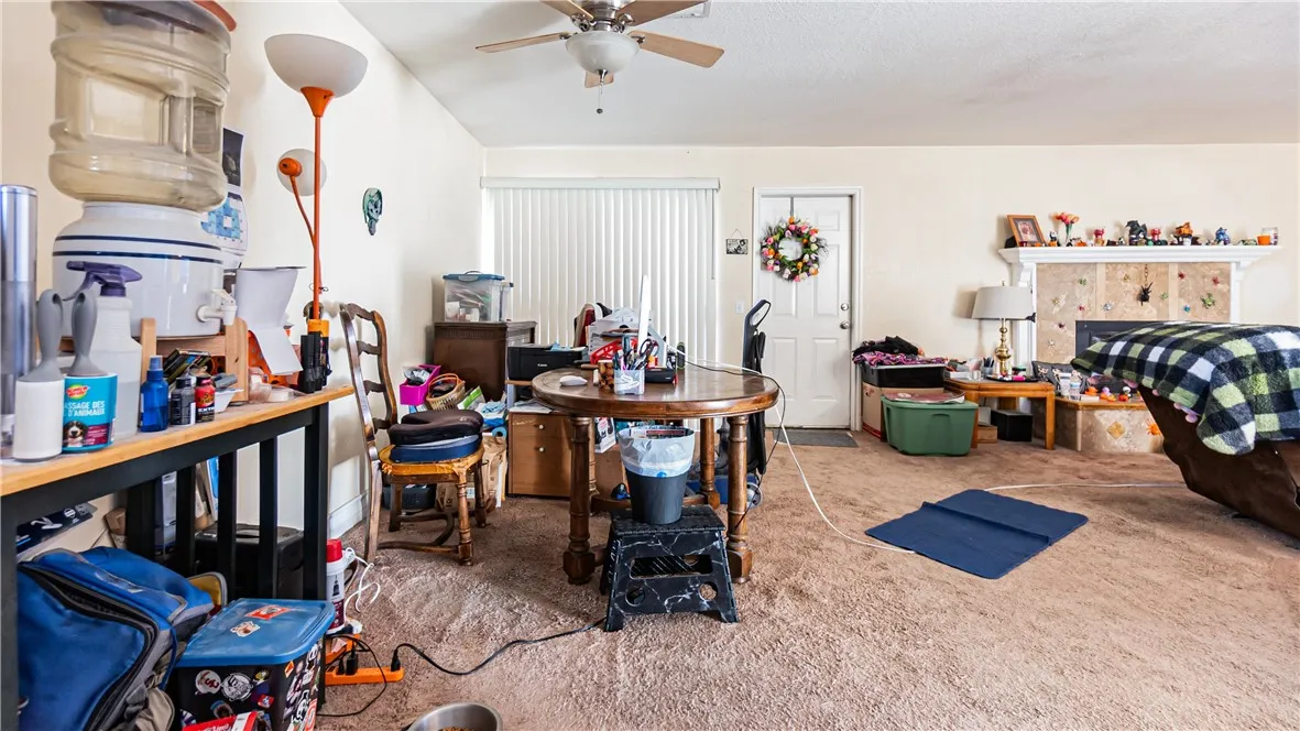 21792 Carlisle, Apple Valley, California 92307 home-pic-6