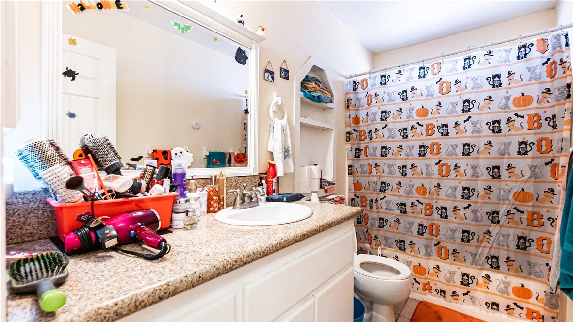 21792 Carlisle, Apple Valley, California 92307 home-pic-18