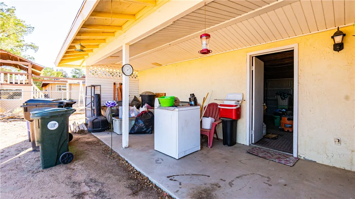 21792 Carlisle, Apple Valley, California 92307 home-pic-22