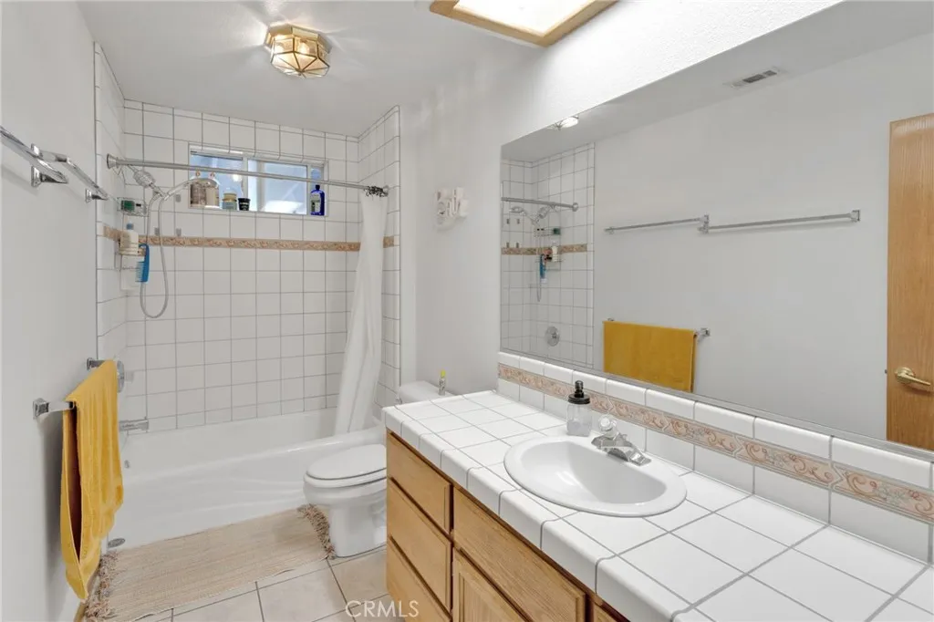 15590 Myalon, Apple Valley, California 92307 home-pic-29