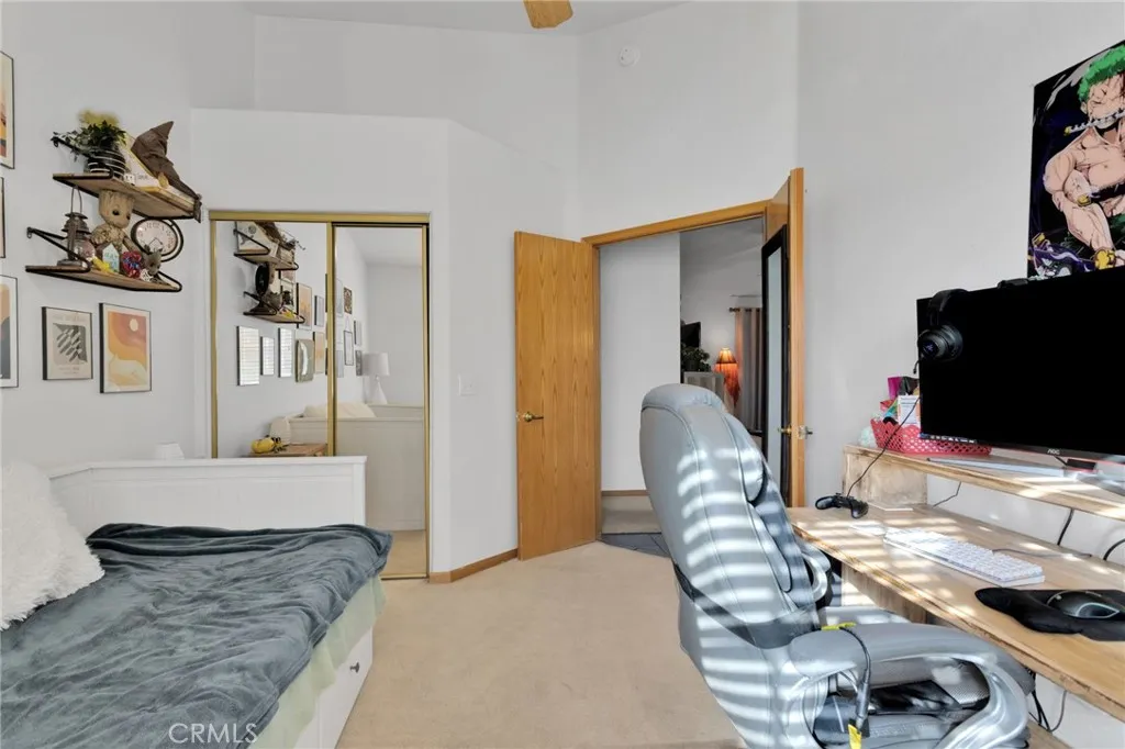 15590 Myalon, Apple Valley, California 92307 home-pic-31