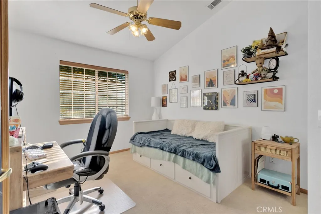 15590 Myalon, Apple Valley, California 92307 home-pic-30