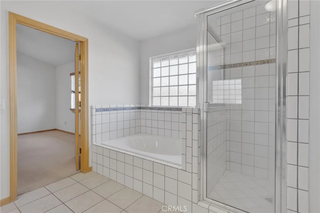 15590 Myalon, Apple Valley, California 92307 home-pic-21