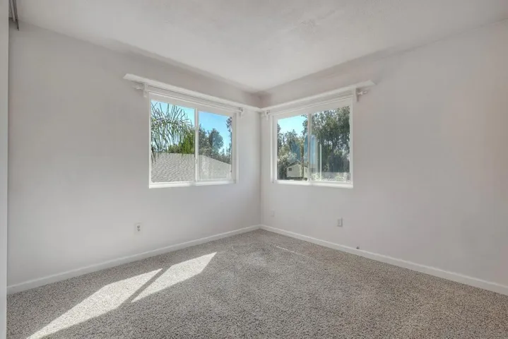 8339 Carlton Oaks Dr, Santee, California 92071