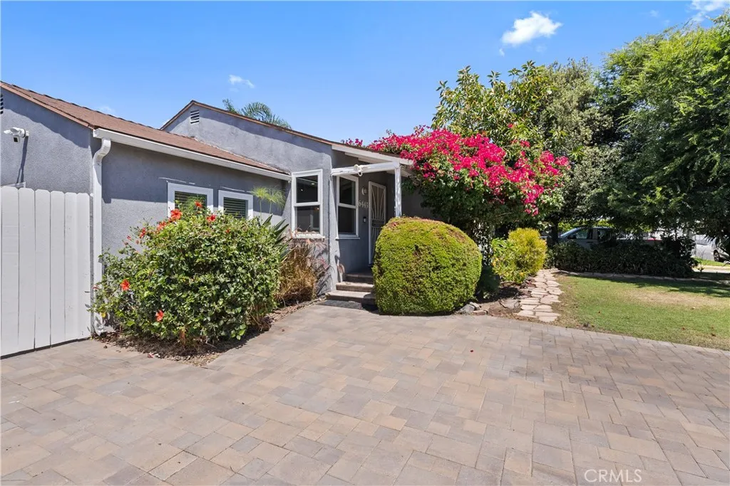 6443 Bakman, North Hollywood, California 91606 home-pic-0