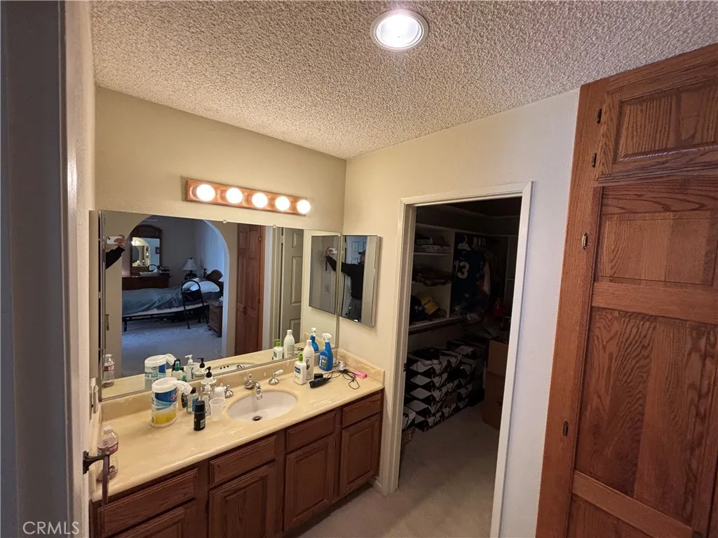 166 Bramble Court, Camarillo, California 93010 home-pic-27