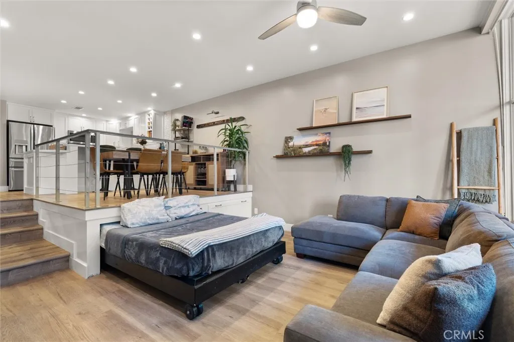 6101 Marina Pacifica Drive S Key 16, Long Beach, California 90803 home-pic-8