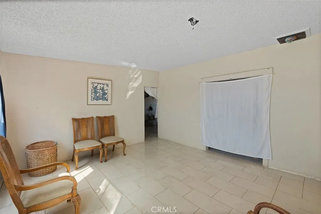 83415 Amboy Road, 29 Palms, California 92277 home-pic-6