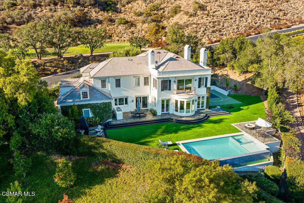 508 W Stafford Road, Thousand Oaks, California 91361 home-pic-1