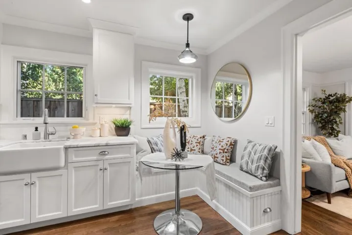 678 Hawthorne Avenue, Palo Alto, California 94301