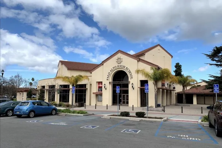 678 Hawthorne Avenue, Palo Alto, California 94301