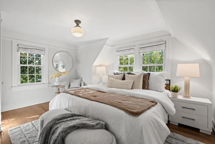 678 Hawthorne Avenue, Palo Alto, California 94301