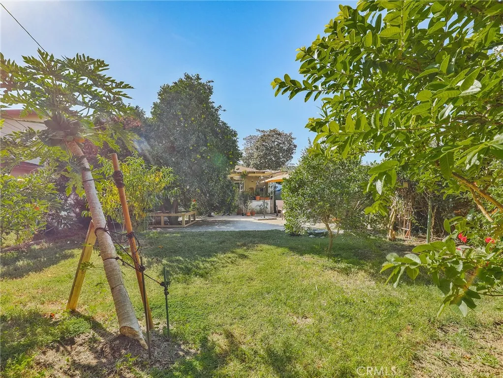 5151 Wood Avenue, South Gate, California 90280 home-pic-11
