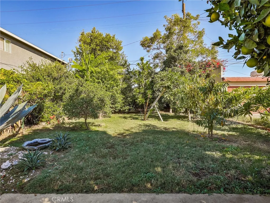 5151 Wood Avenue, South Gate, California 90280 home-pic-10