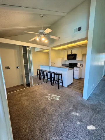 16040 Leffingwell Road, Whittier, California 90603