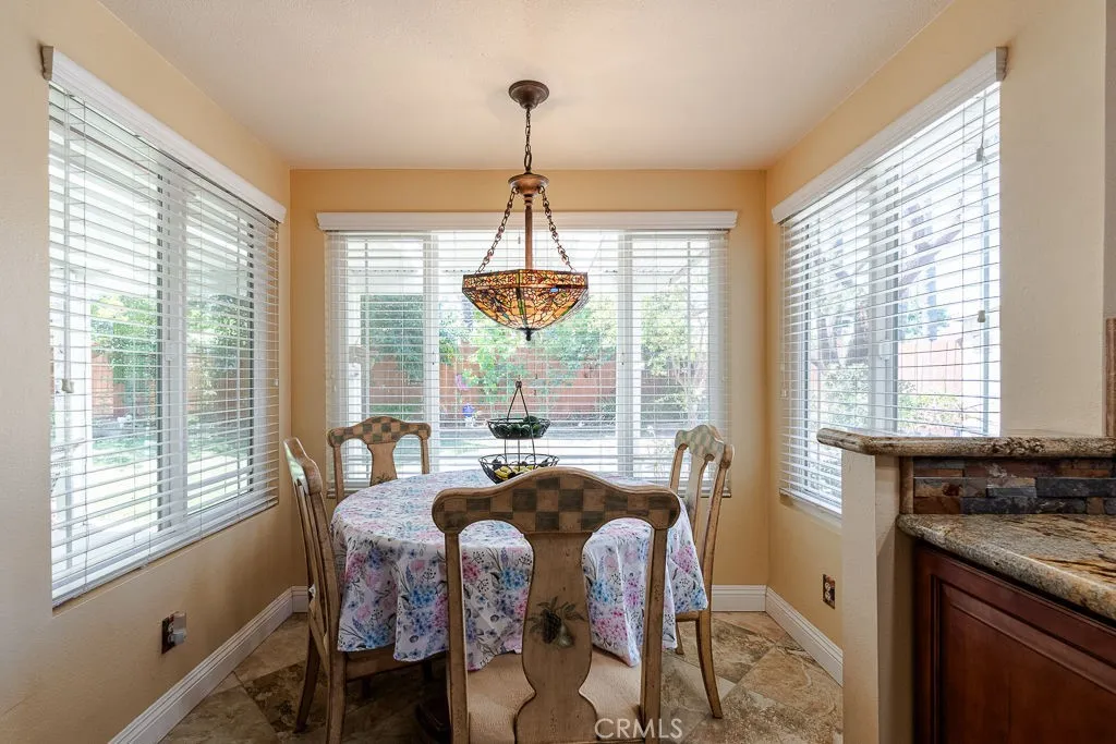29767 29767 Marhill, Temecula, California 92591 home-pic-8