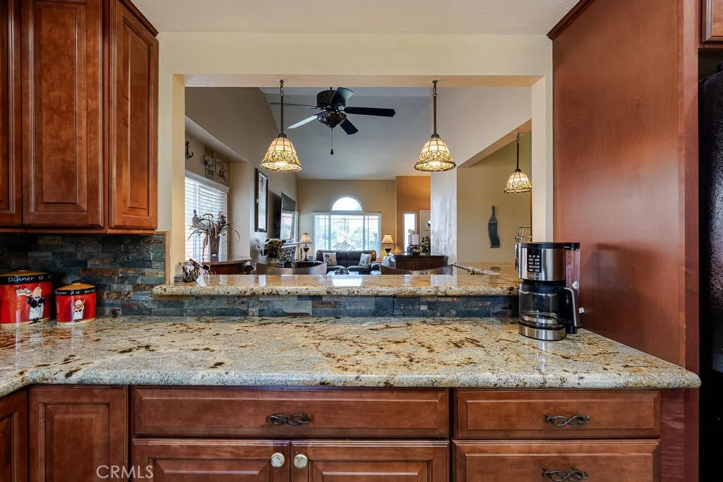 29767 29767 Marhill, Temecula, California 92591 home-pic-14