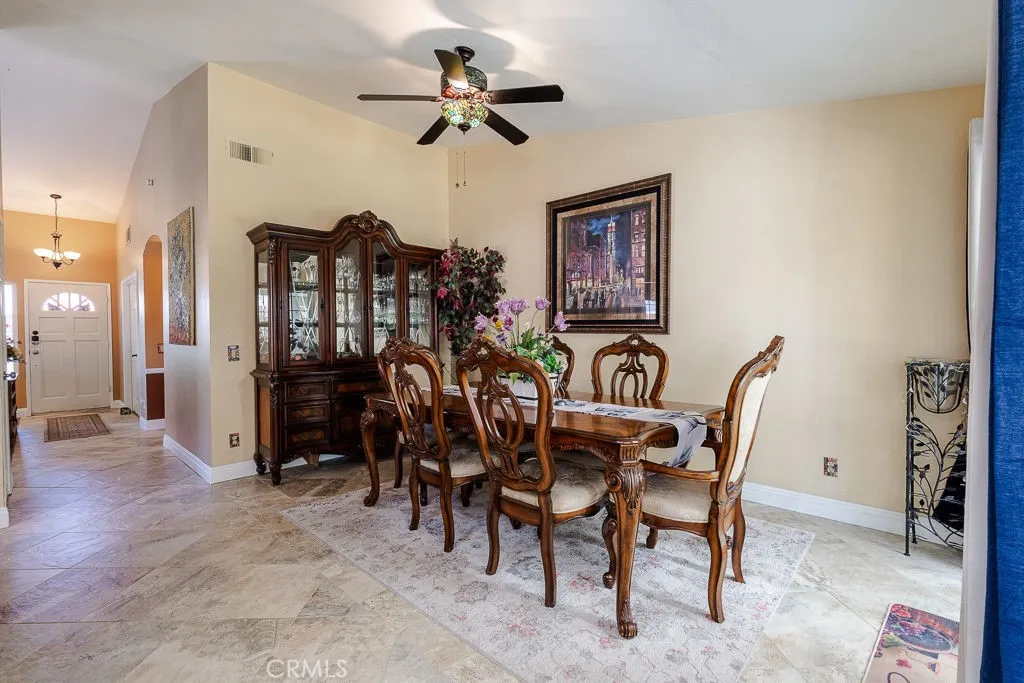 29767 29767 Marhill, Temecula, California 92591 home-pic-9