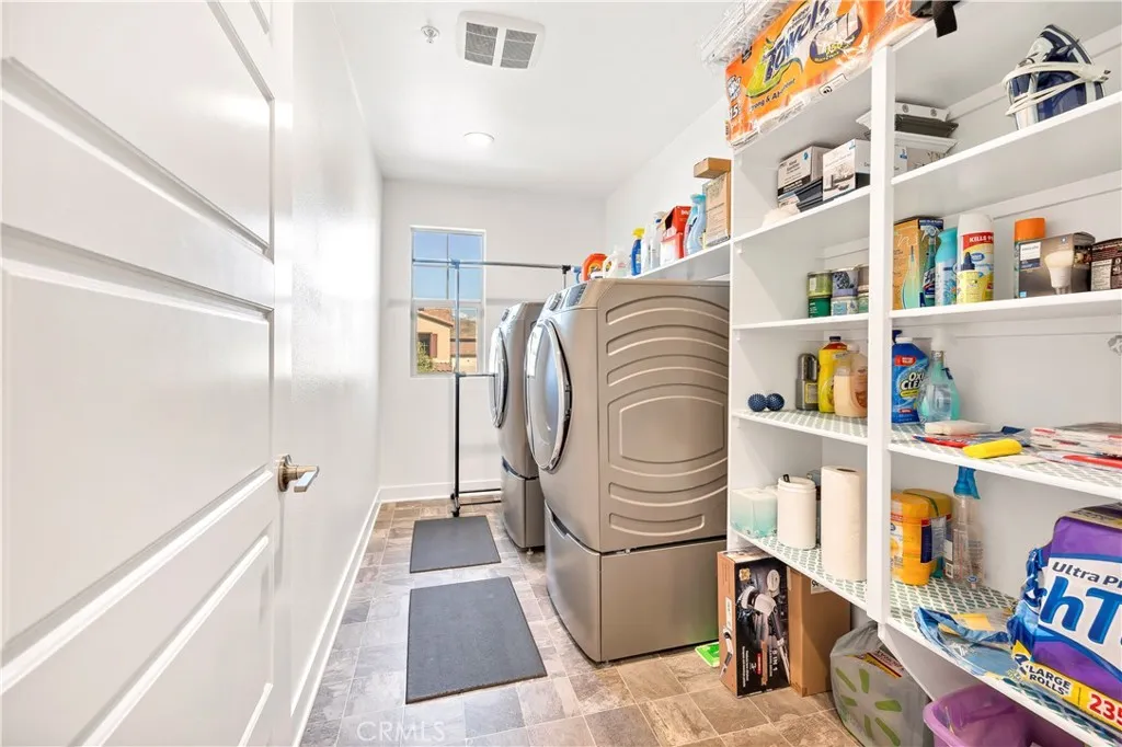 2061 Horizon Avenue, Banning, California 92220 home-pic-25