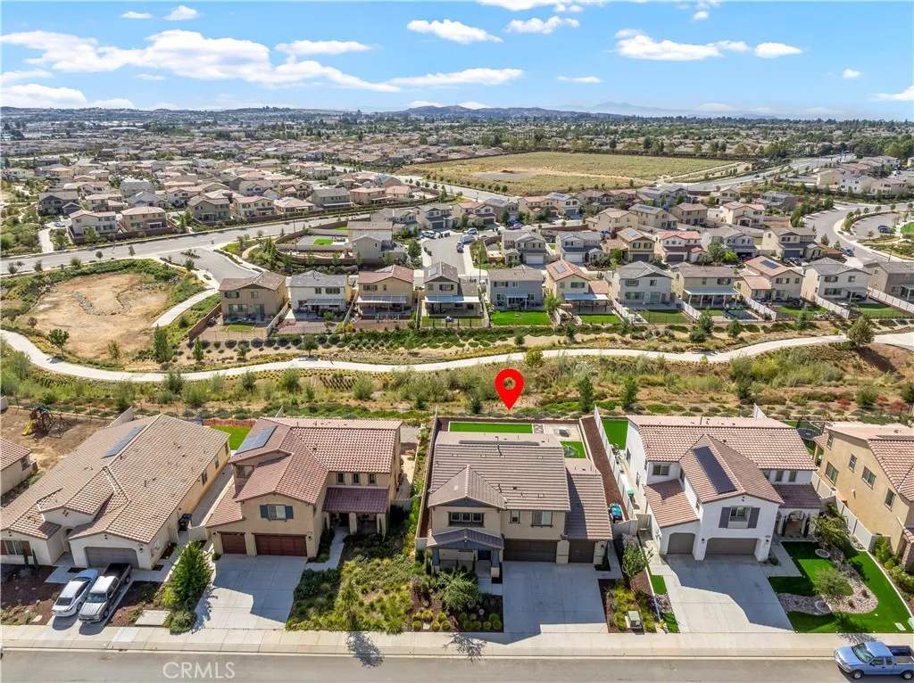 2061 Horizon Avenue, Banning, California 92220 home-pic-32