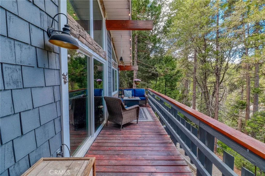 26669 State Highway 189, Twin Peaks, California 92391 home-pic-45