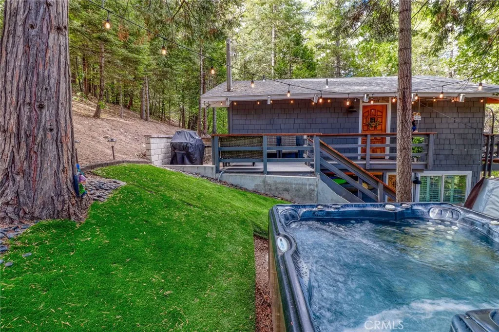 26669 State Highway 189, Twin Peaks, California 92391 home-pic-60