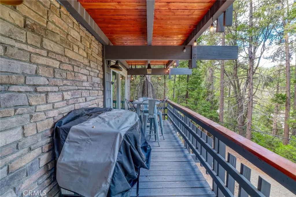 26669 State Highway 189, Twin Peaks, California 92391 home-pic-55