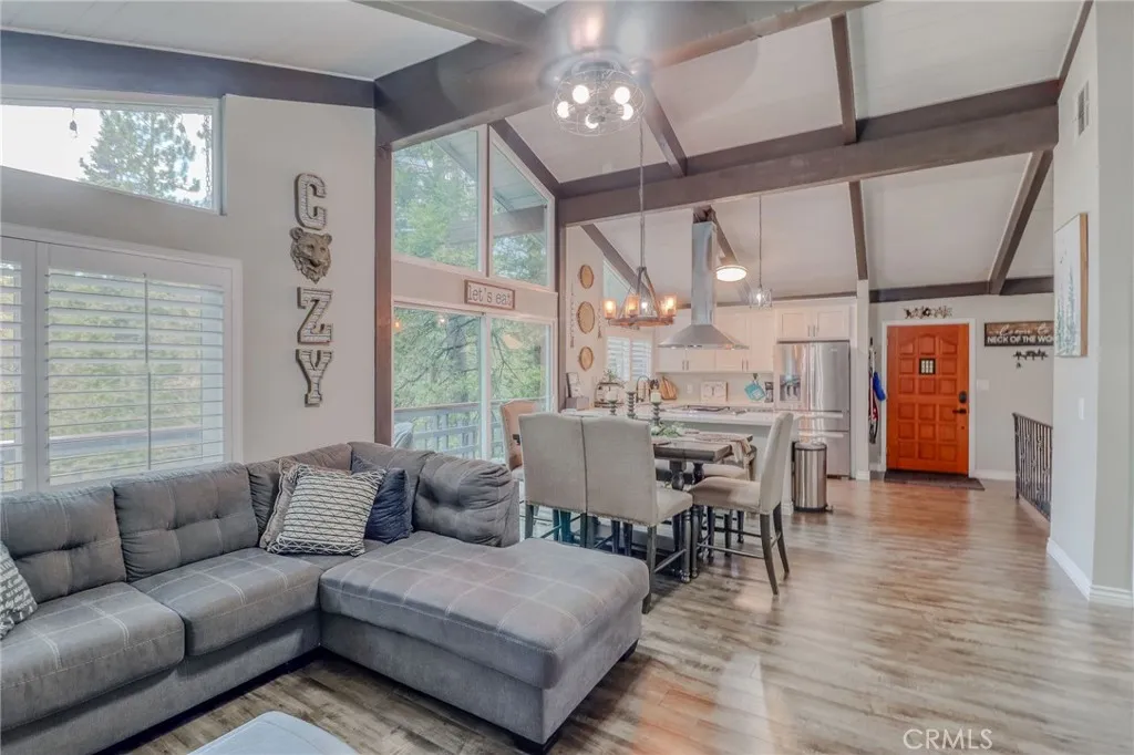 26669 State Highway 189, Twin Peaks, California 92391 home-pic-18