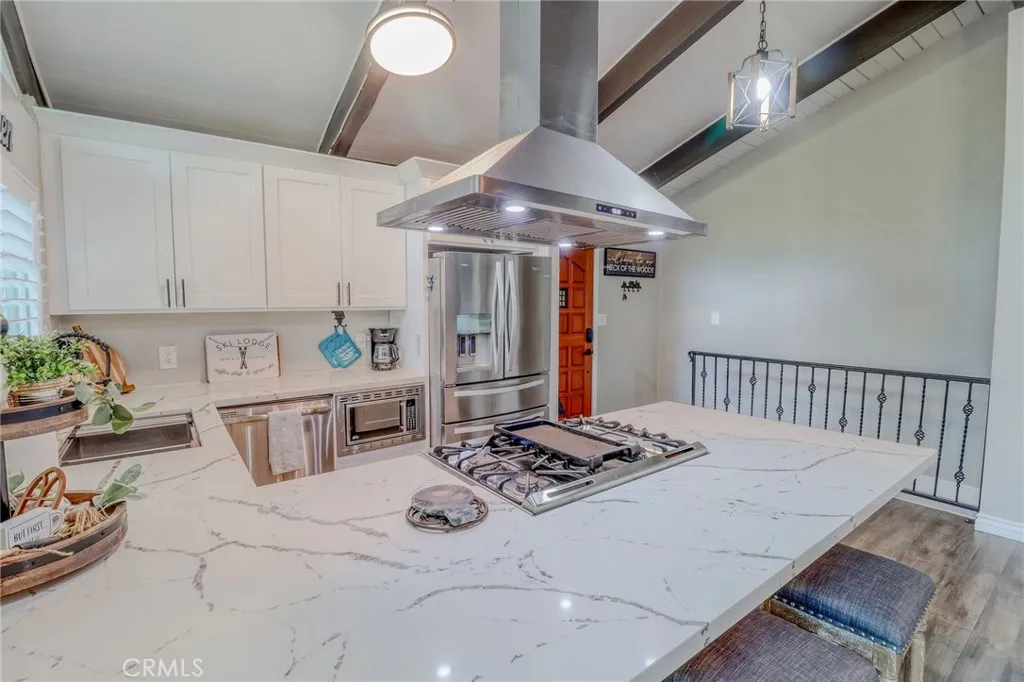 26669 State Highway 189, Twin Peaks, California 92391 home-pic-11