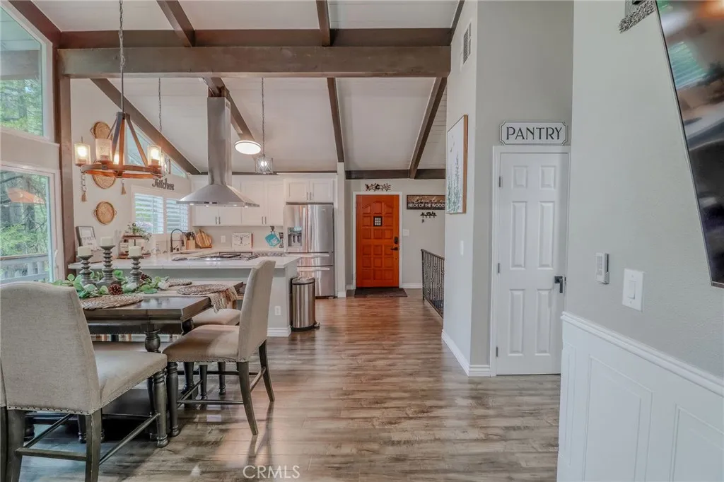 26669 State Highway 189, Twin Peaks, California 92391 home-pic-9
