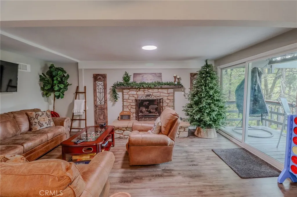 26669 State Highway 189, Twin Peaks, California 92391 home-pic-33