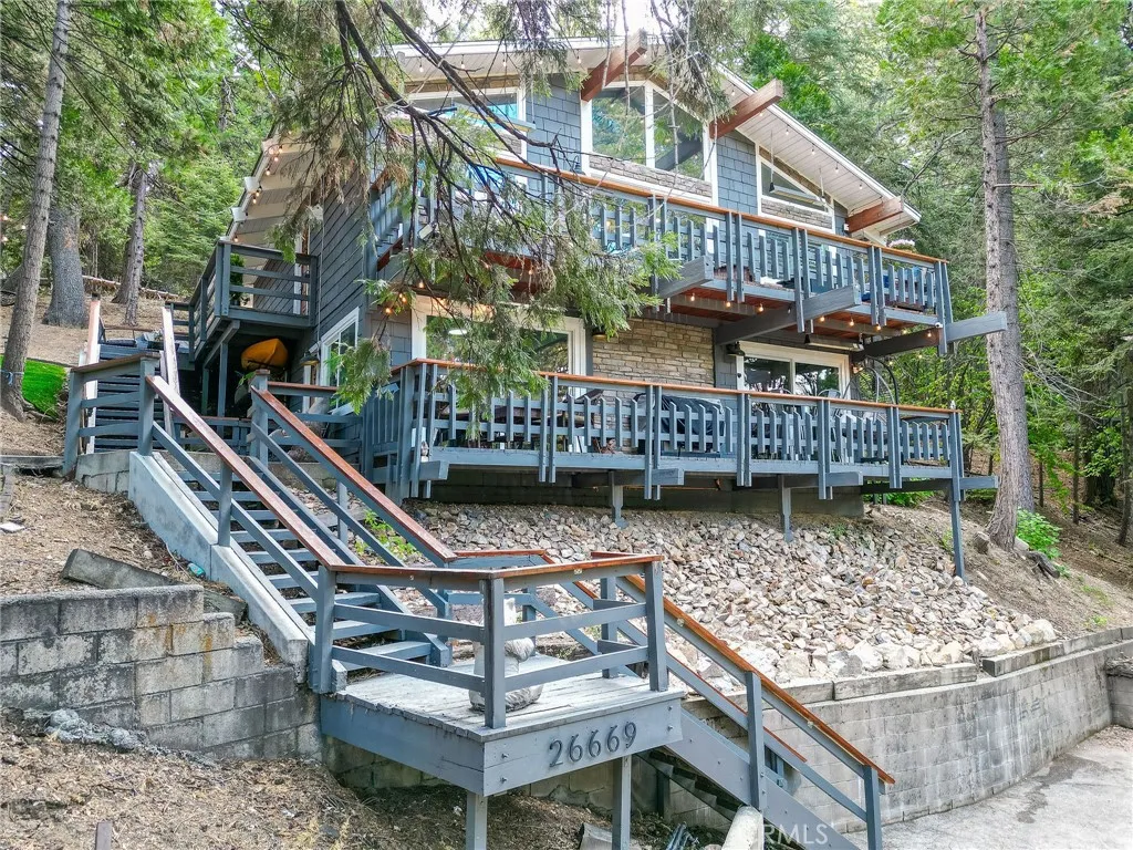 26669 State Highway 189, Twin Peaks, California 92391 home-pic-3