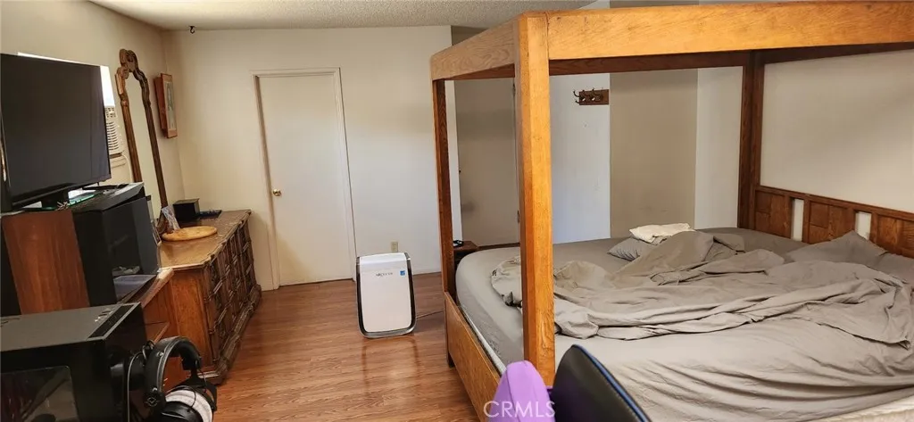 23602 Nicolle Avenue, Carson, California 90745 home-pic-20