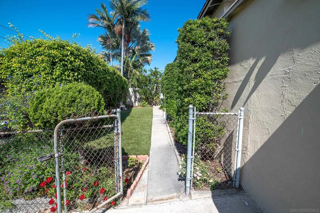 4733 Ingraham St., San Diego, California 92109 home-pic-3
