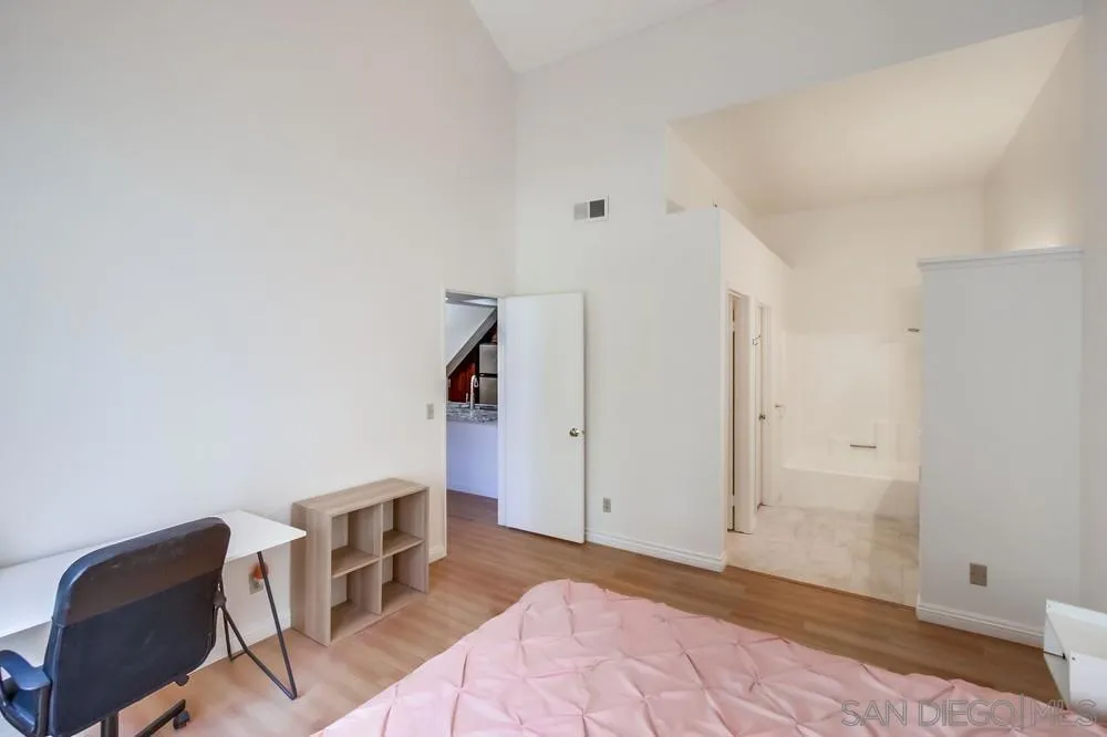 11550 Caminito La Bar 118, San Diego, California 92126 home-pic-12