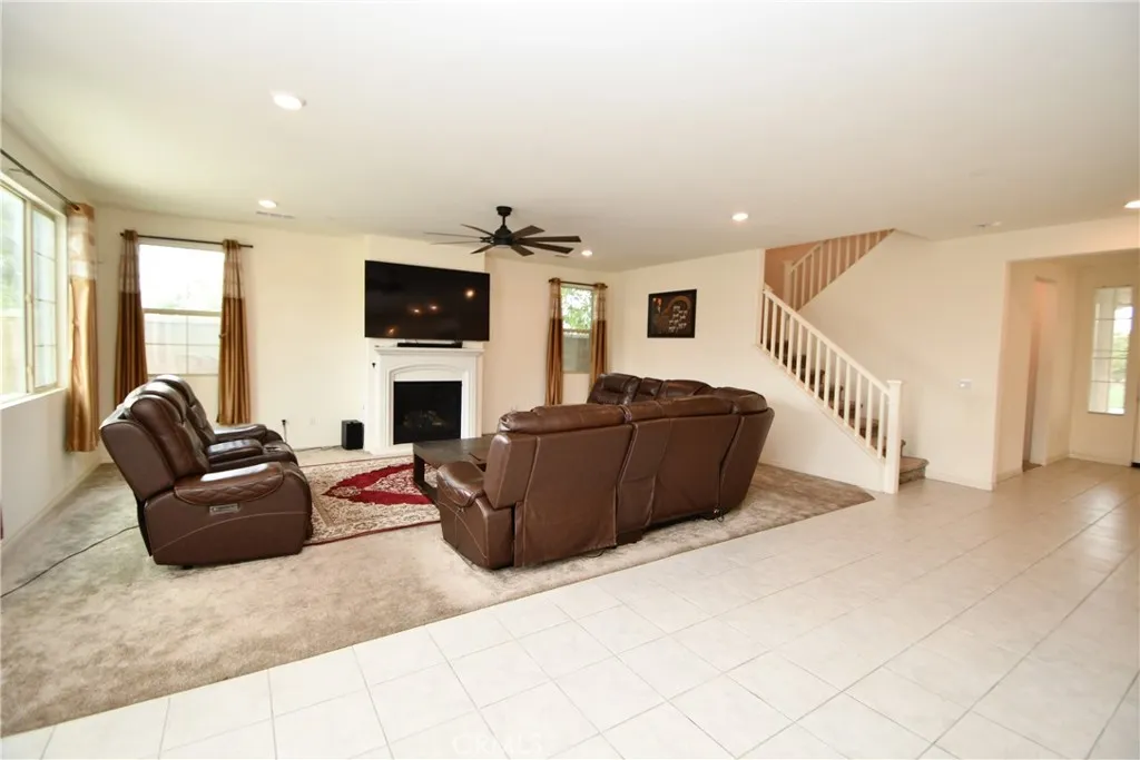 5367 Heitz, Fontana, California 92336 home-pic-7